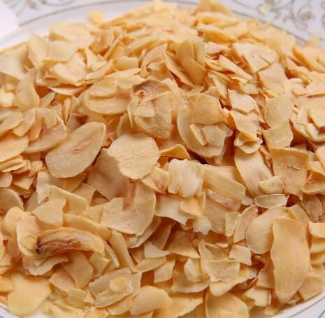 dried garlic slices-1.jpg