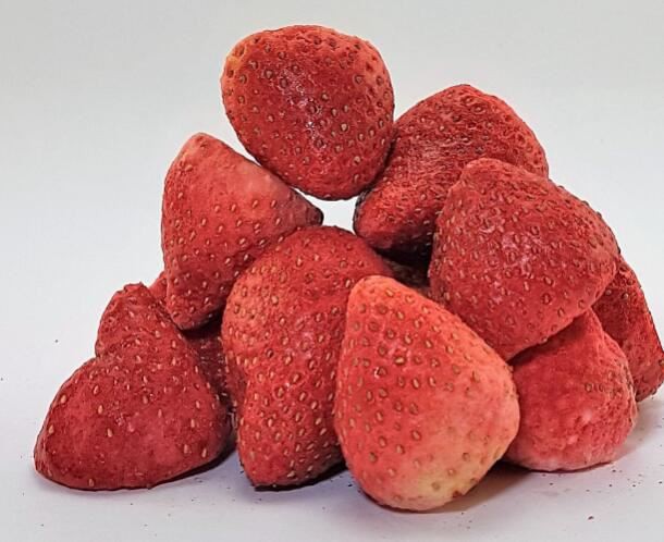 freeze dried organic strawberries.jpg